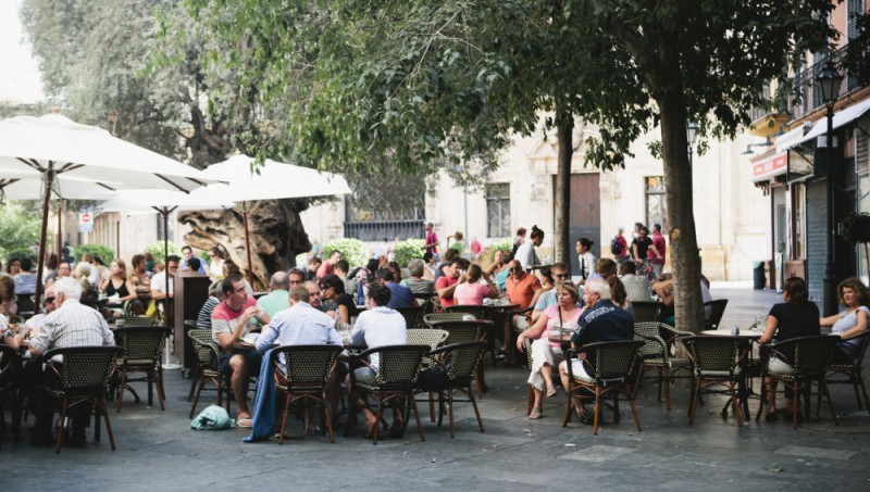 Actualització de les mesures per a la contenció de la COVID-19 a les empreses alimentàries i al sector de la restauració